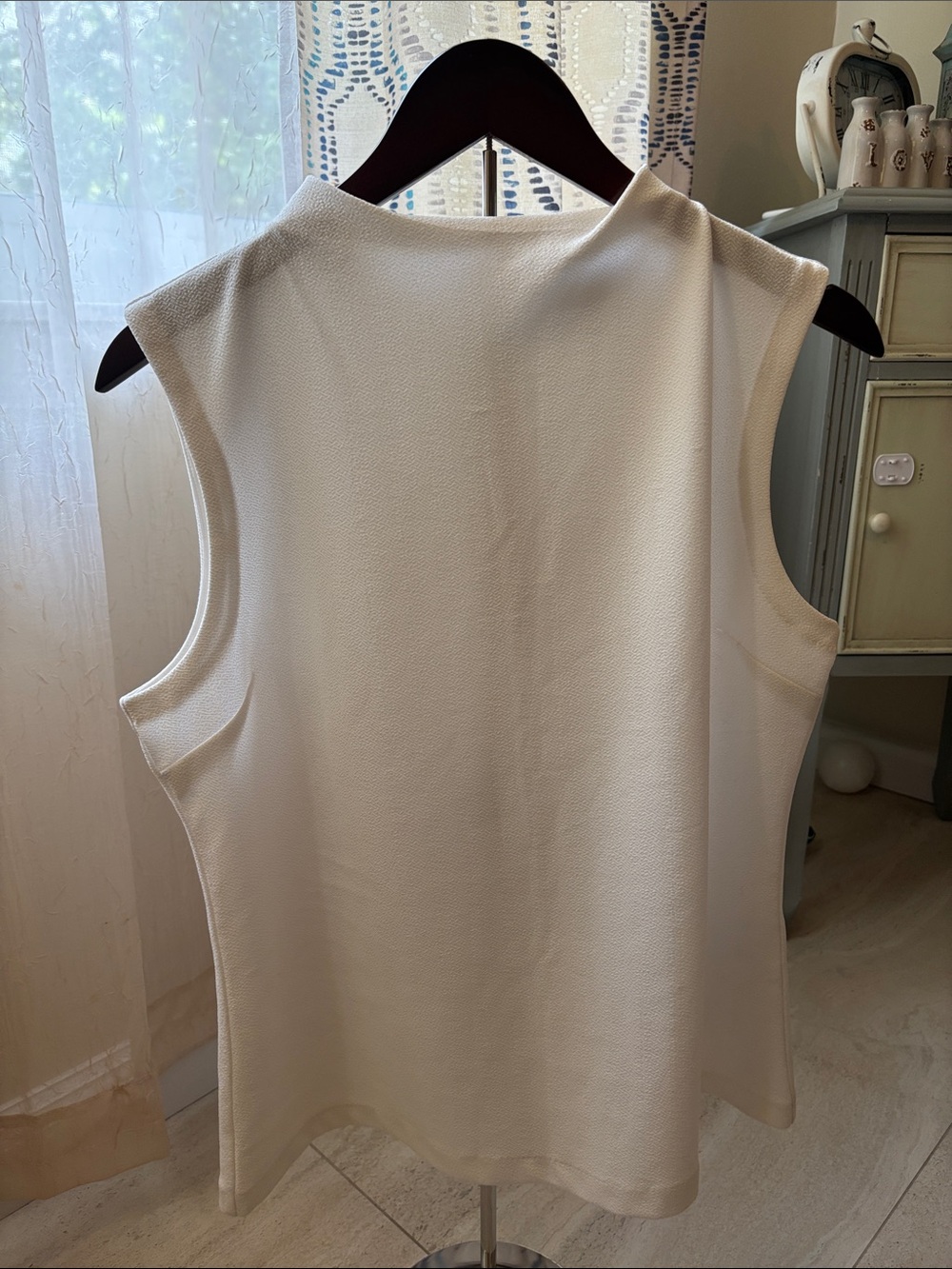 Tommy Hilfiger Sleeveless Mock Neck Top - White
